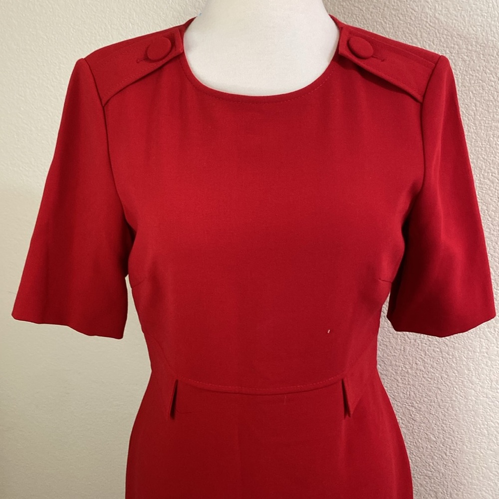 Tahari‎ Work Dress Back Zip Short Sleeve Size 6 - Picture 2 of 5